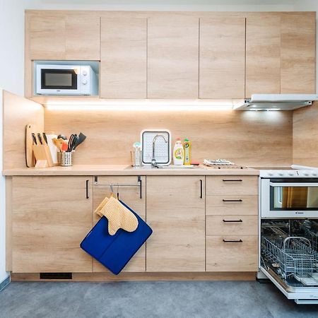 Aura V By Mountain Ways Apartment โบจิดาร์ ภายนอก รูปภาพ